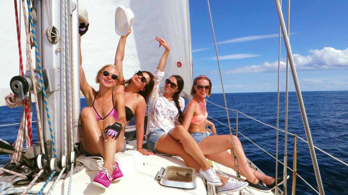 VIP досуг в СОЧИ! Высокооплачиваемая работа для девушек в Сочи на берегу черного моря
